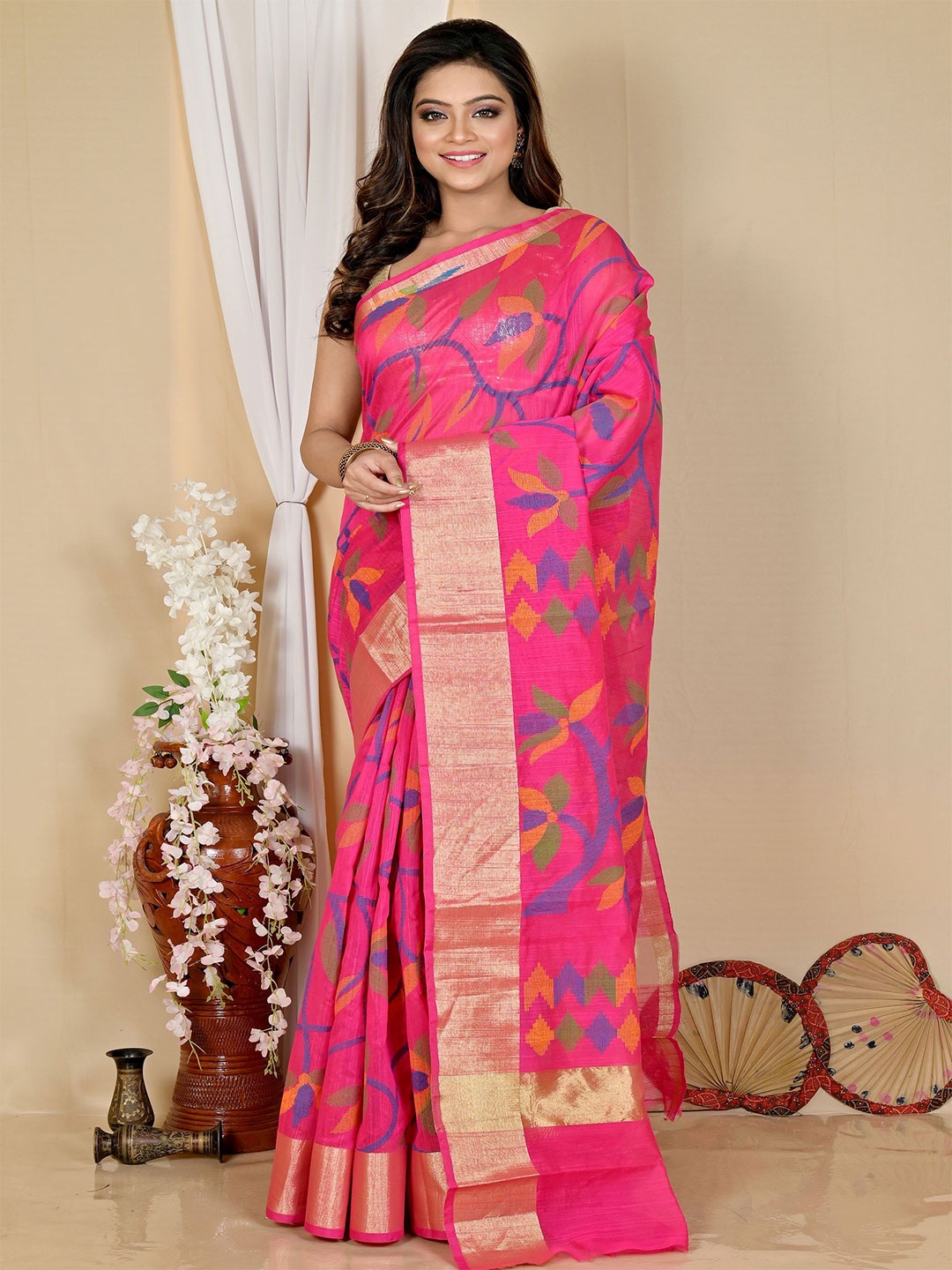 

DipDiya Woven Design Zari Taant Saree, Pink