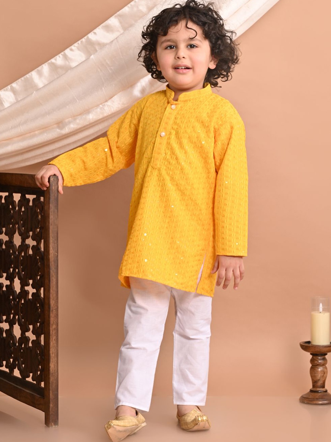 

Superminis Boys Floral Embroidered Straight Kurta with Pyjamas, Yellow