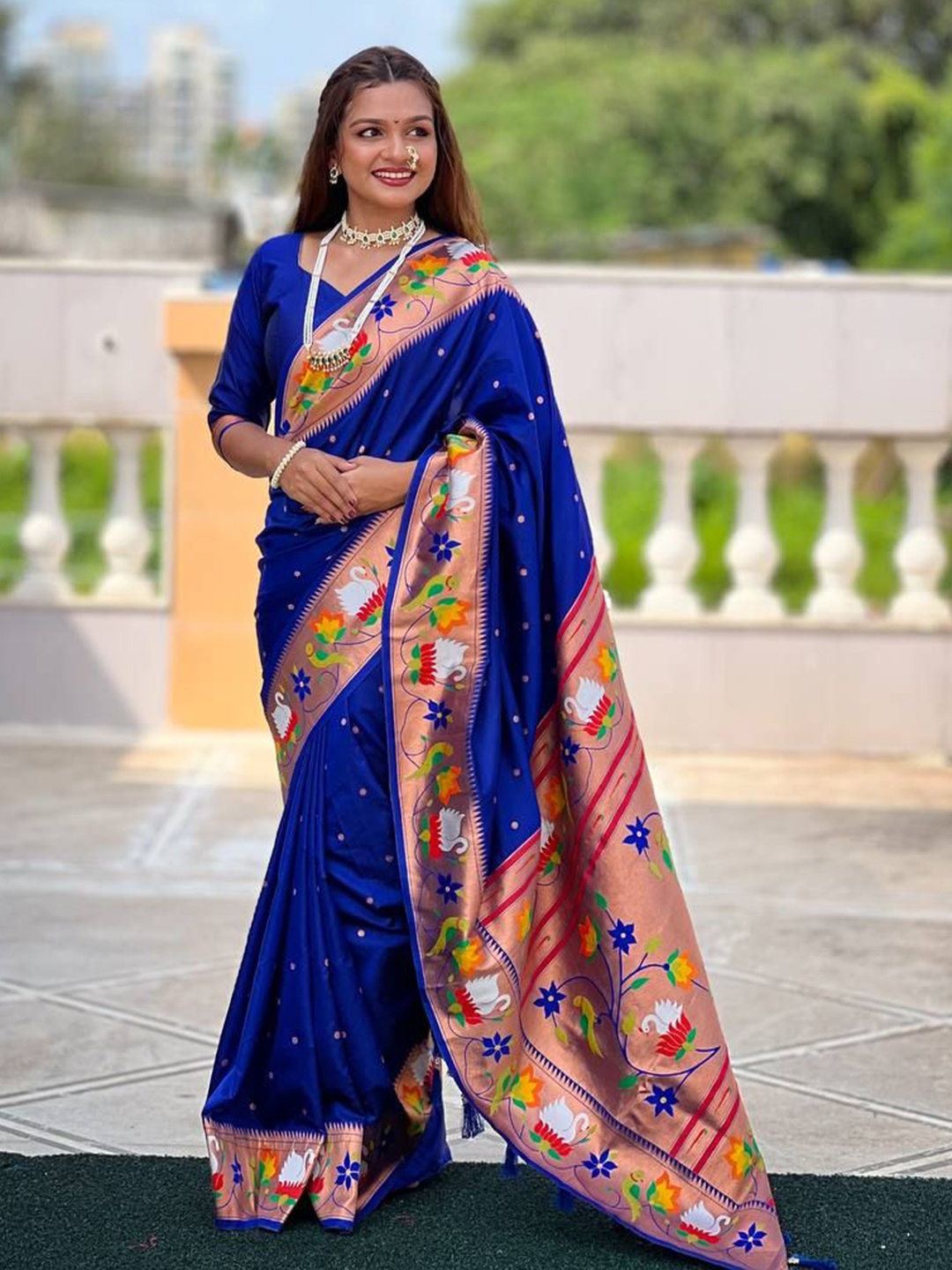 

bansari textiles Woven Design Zari Banarasi Saree, Blue