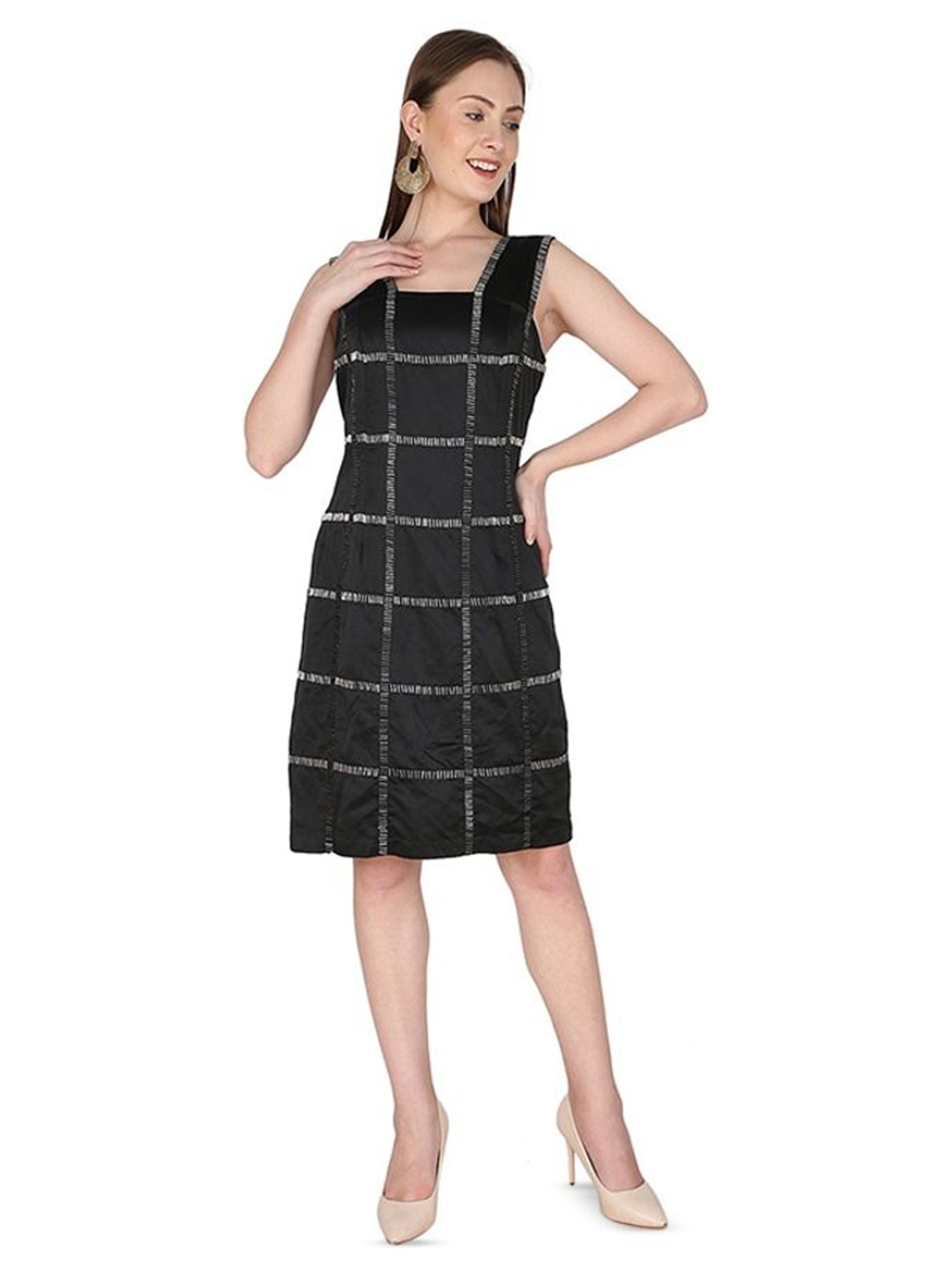 

ALTAIRA Women Checked Sleeveless A-Line Dress, Black