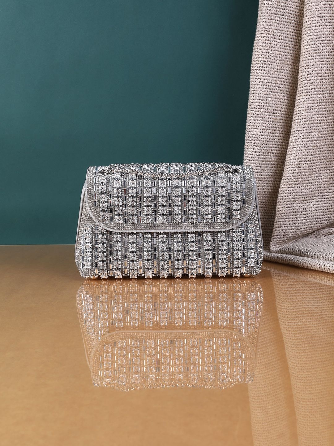 

Cheemo Women Embellished Structured Handheld Bag, Silver