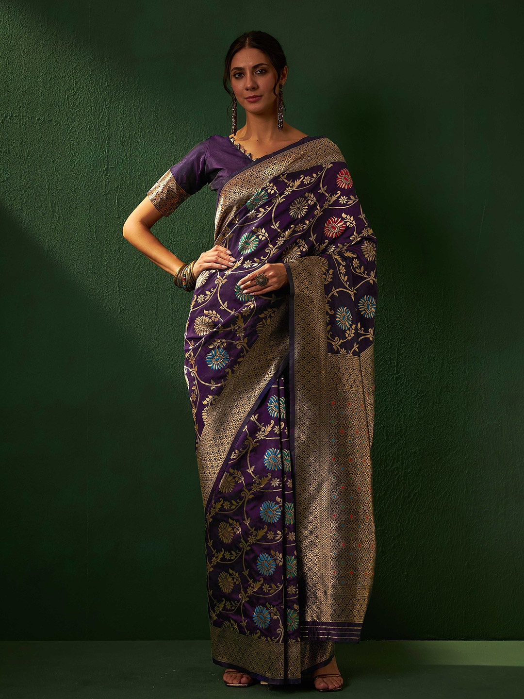 

DEVATITHI Wine Banarasi Silk Saree, Burgundy