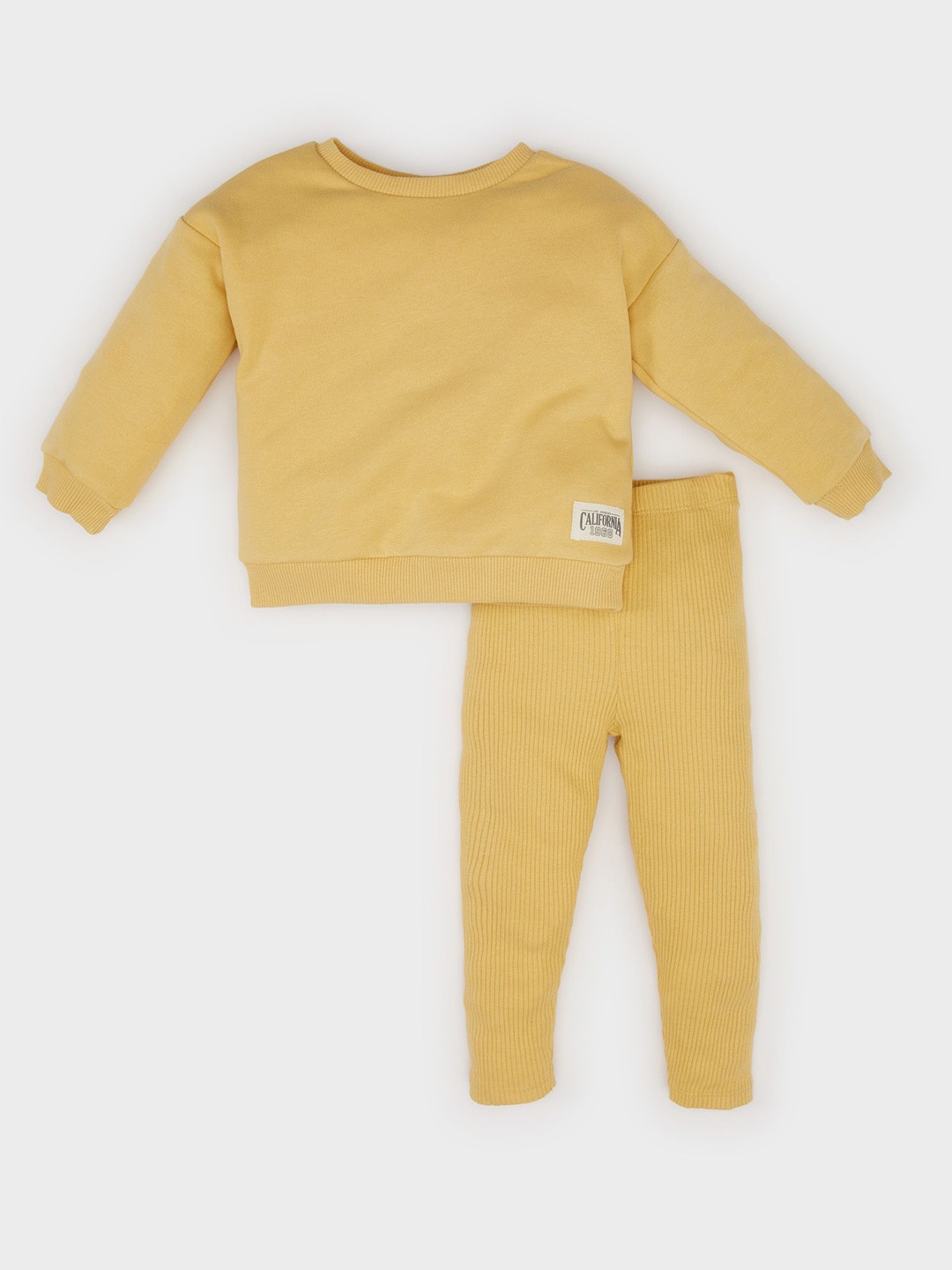 

DeFacto Girls Long Sleeves Sweatshirt With Trouser, Yellow
