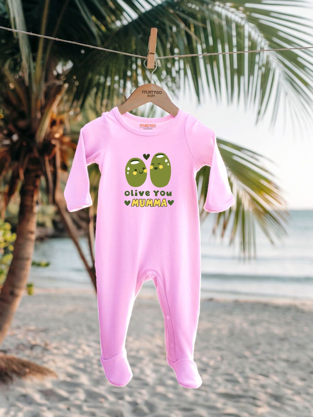 

FFLIRTYGO Infants Valentine Day Printed Cotton Sleepsuit, Pink