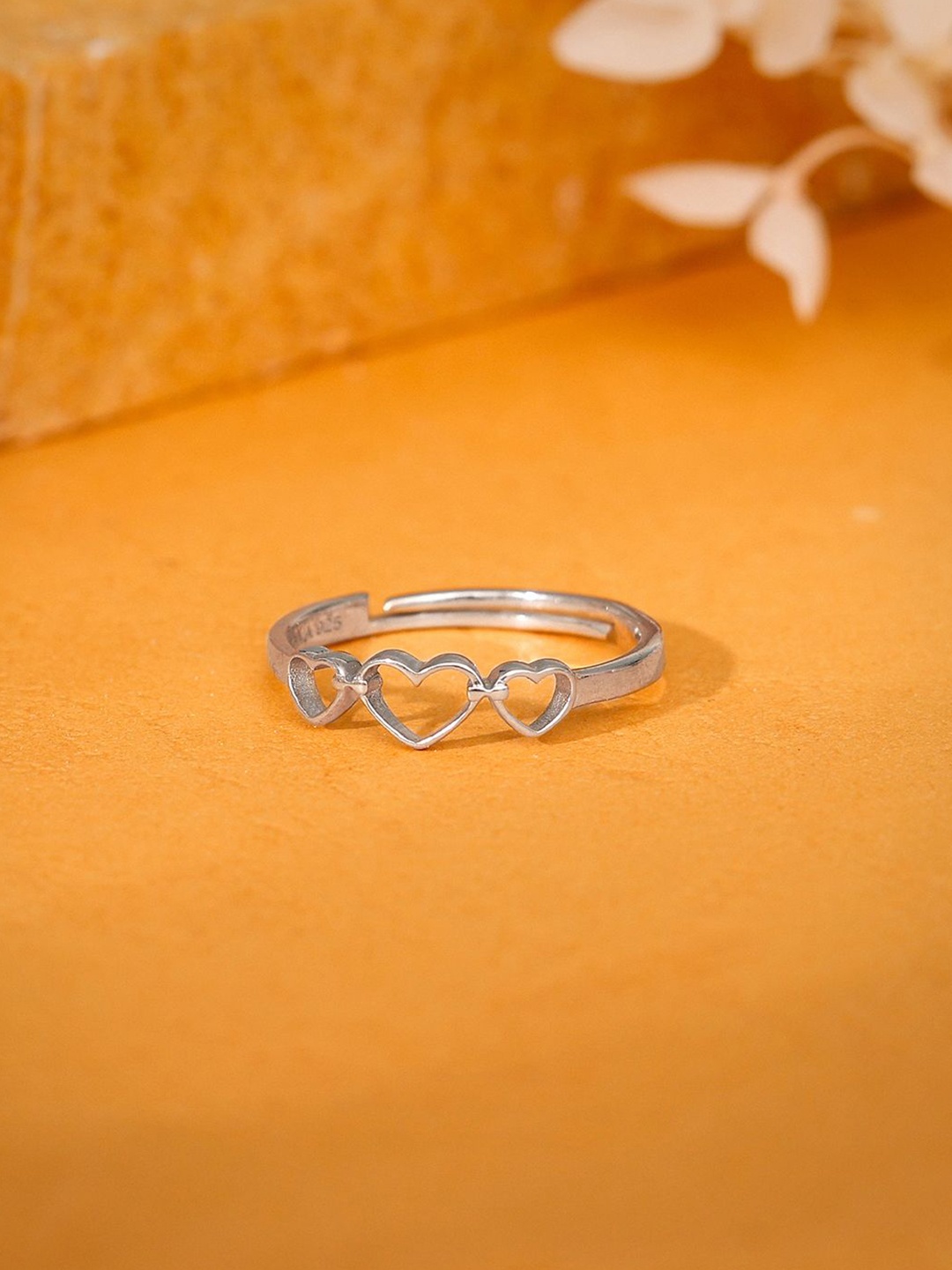 

GIVA 925 Sterling Silver Rhodium-Plated Gleaming Love Adjustable Finger Ring