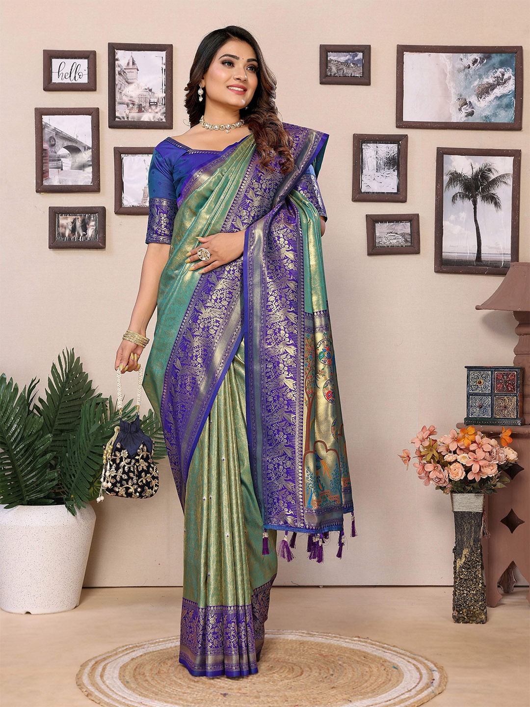 

Vintro Woven Design Zari Tissue Paithani Saree, Teal