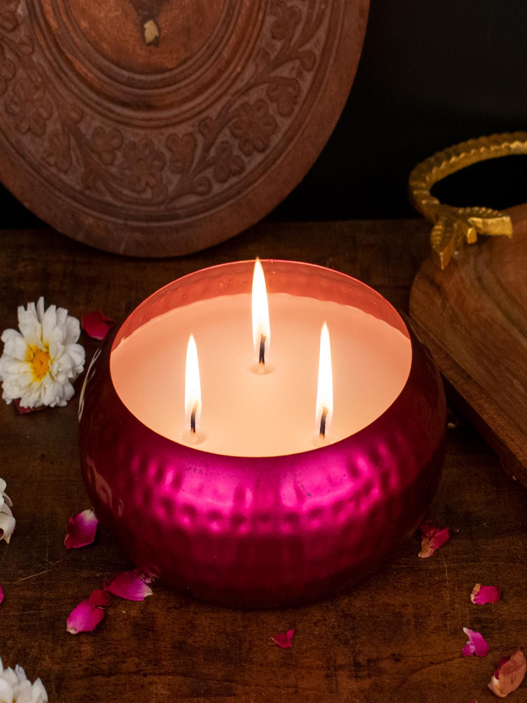 

Craftlayout Pink & White 1 pieces Tea Light Candle