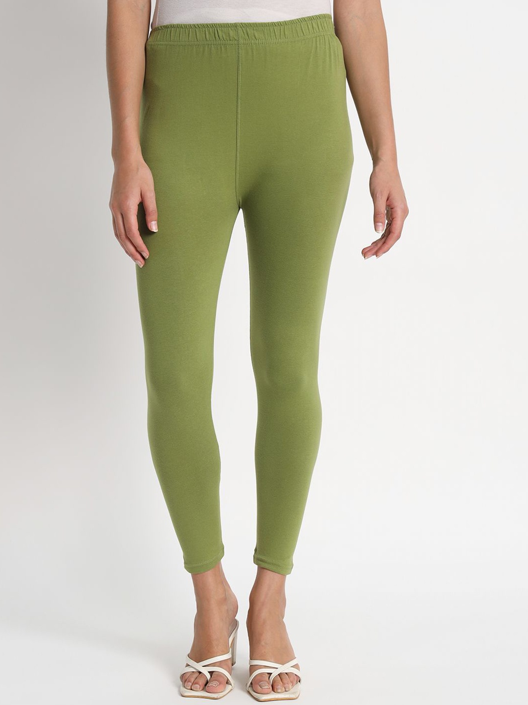 

Thread Plus Women Ankle Length Super Stretchable Solid Cotton Leggings, Green