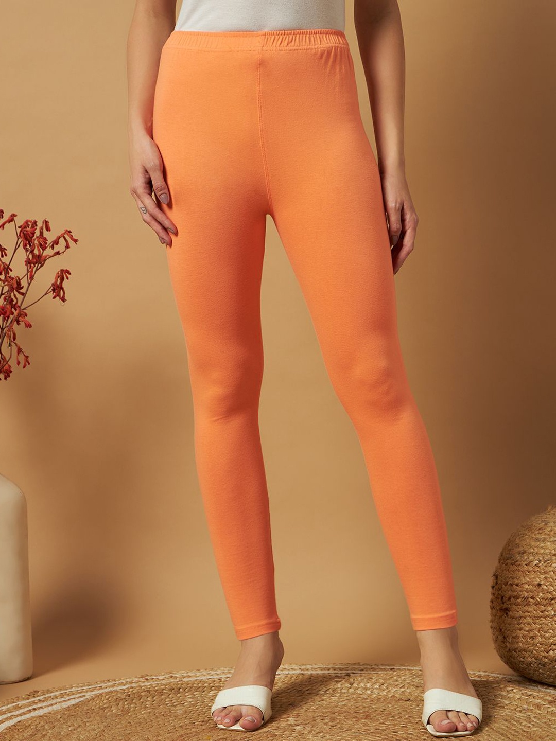 

Thread Plus Women Ankle Length Super Stretchable Solid Cotton Leggings, Peach