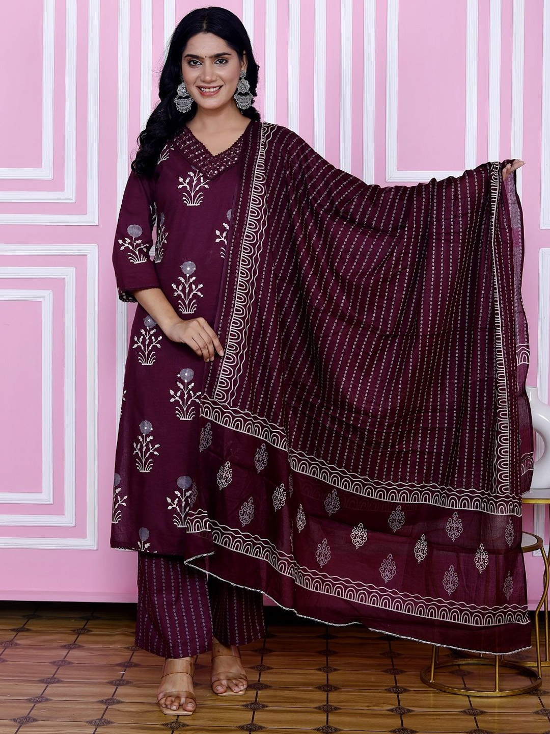 

Moda Rapido Floral Printed V-Neck Straight Kurta With Palazzo And Dupatta, Maroon
