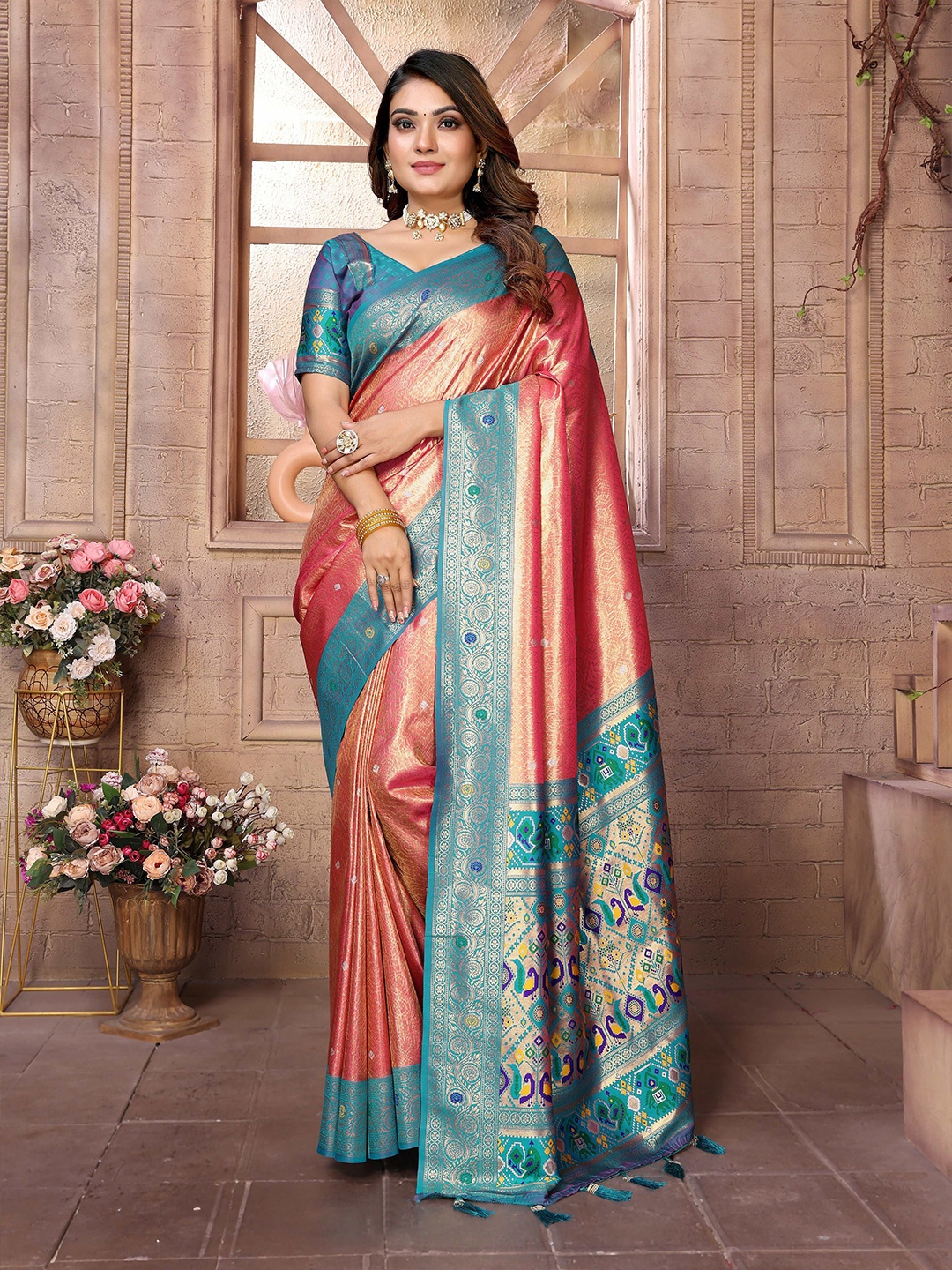 

Vintro Woven Design Zari Tissue Paithani Saree, Blue