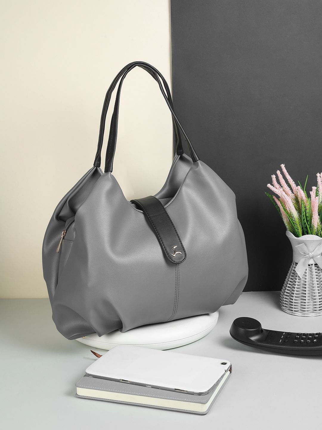 

Mochi Women Solid Structured Shoulder Bag, Grey