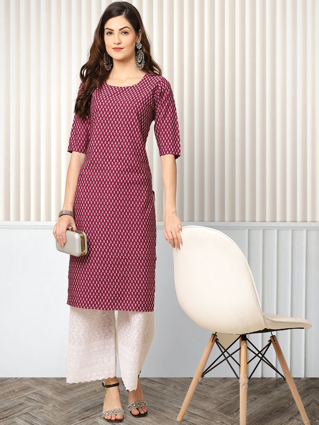 

Moda Rapido Ethnic Motifs Printed Round-Neck Straight Kurta, Maroon
