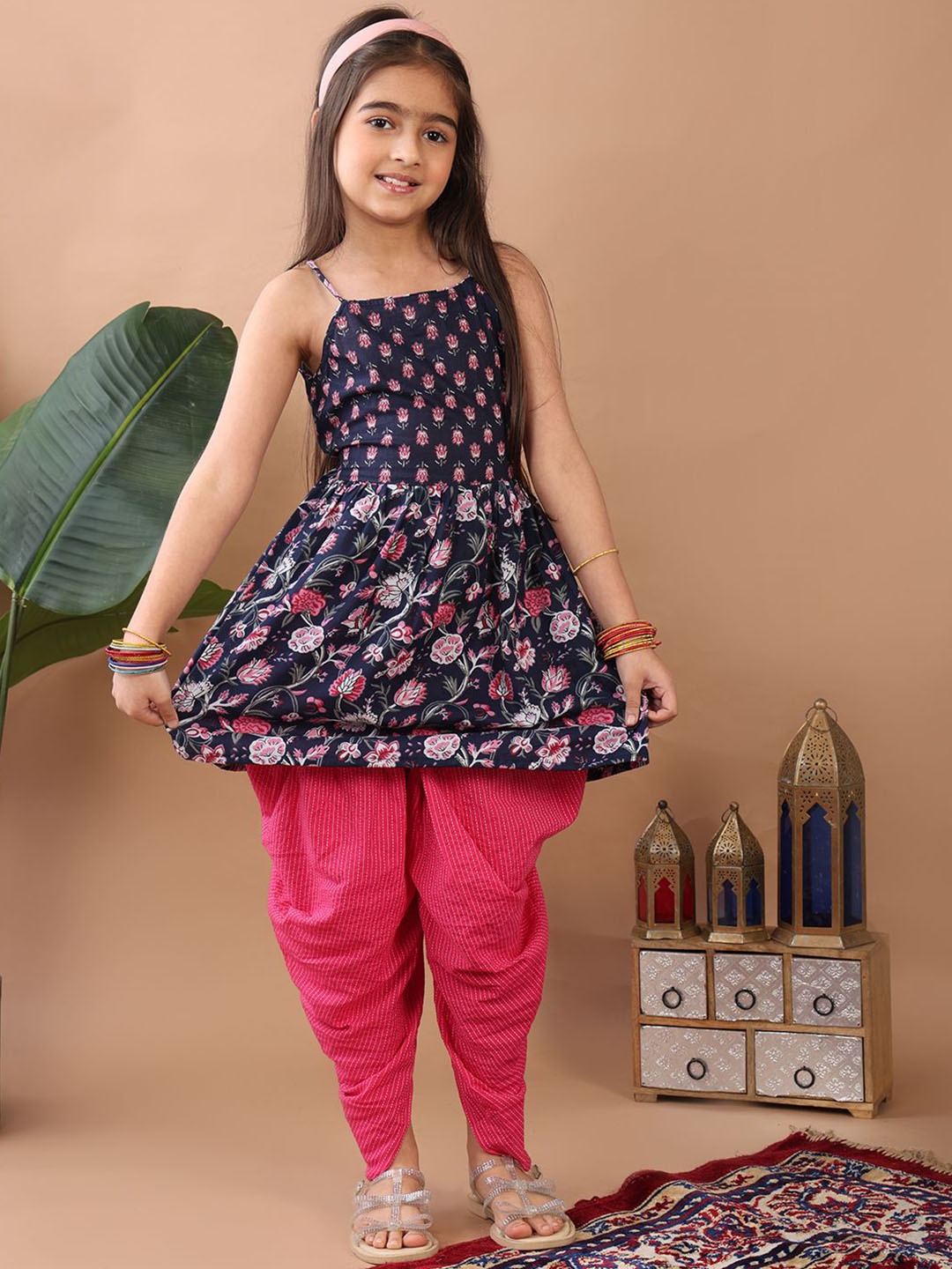 

Here&Now X Kinder Kids Girls Floral Printed Regular Pure Cotton Kurti with Dhoti Pants, Blue