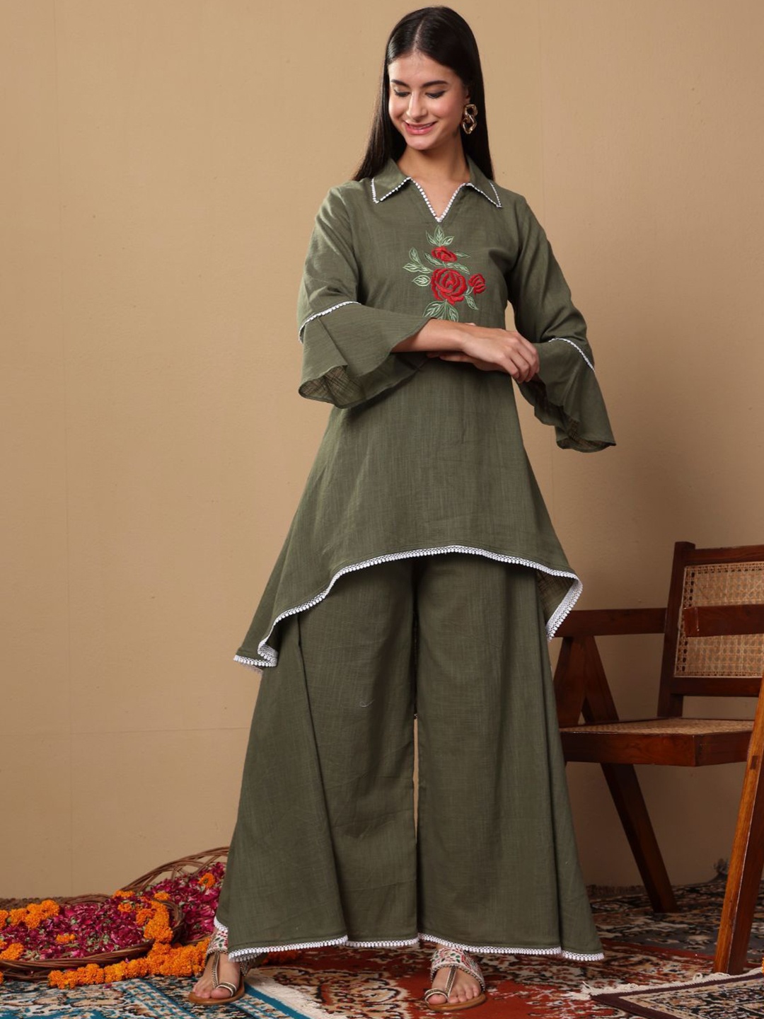 

Lative Colours of Fashion Women Floral Embroidered Pleated Thread Work Kurta with Palazzos & With Dupatta, Olive