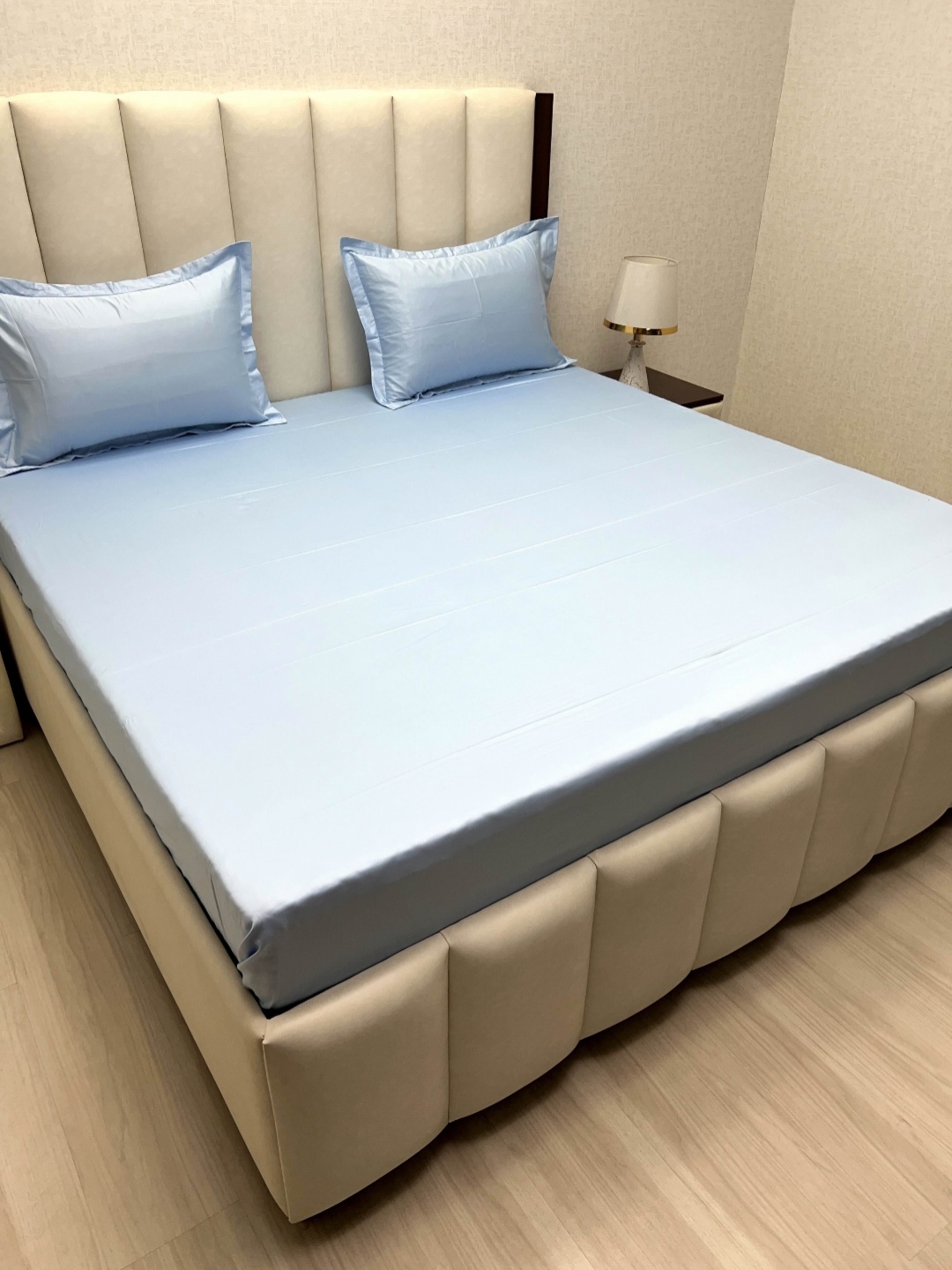 

Pure Decor Cotton King Size Double Bedsheet With 2 Pillow Covers 2.74m X 2.74m, Blue
