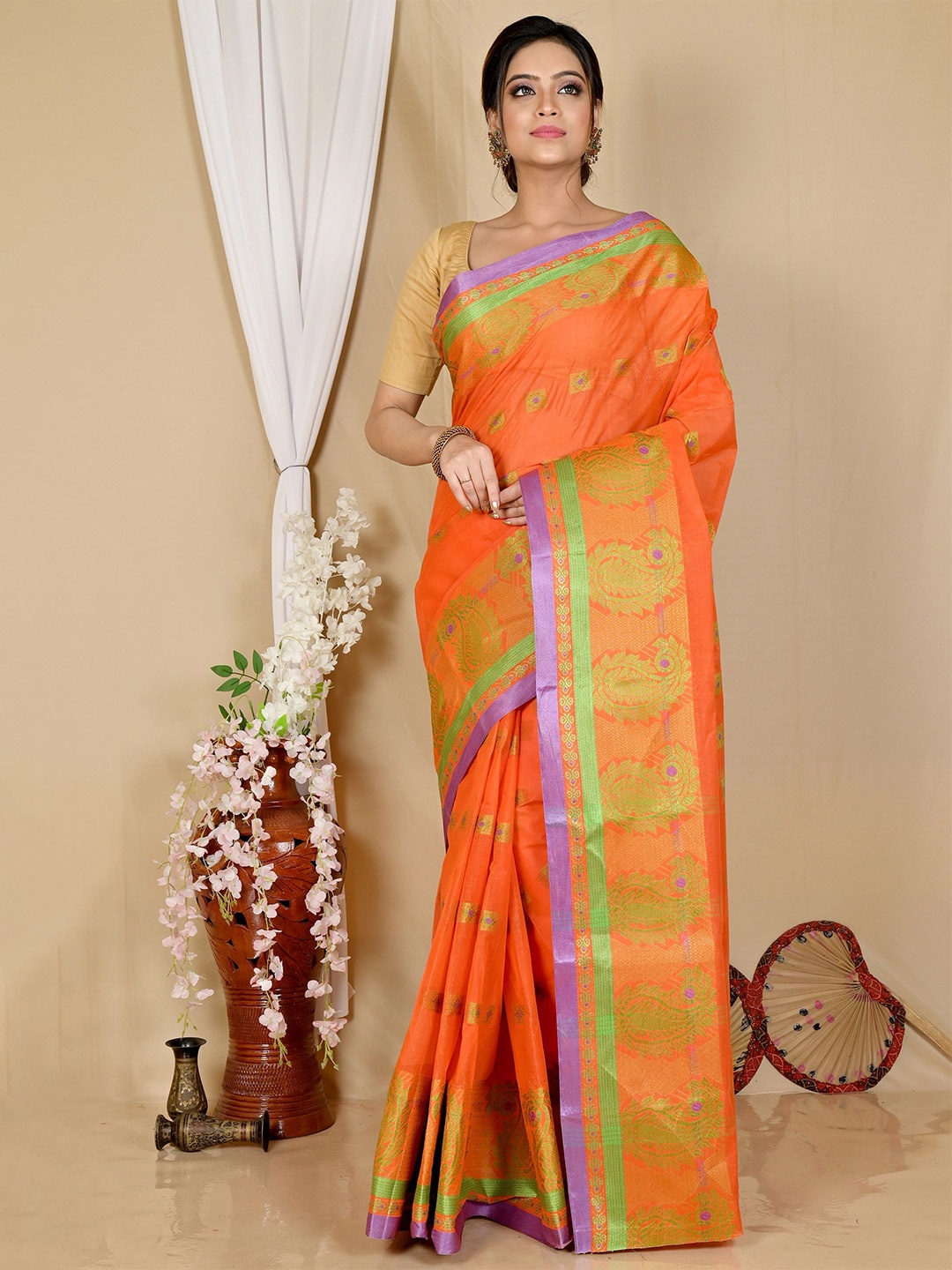 

DipDiya Woven Design Pure Cotton Taant Saree, Orange