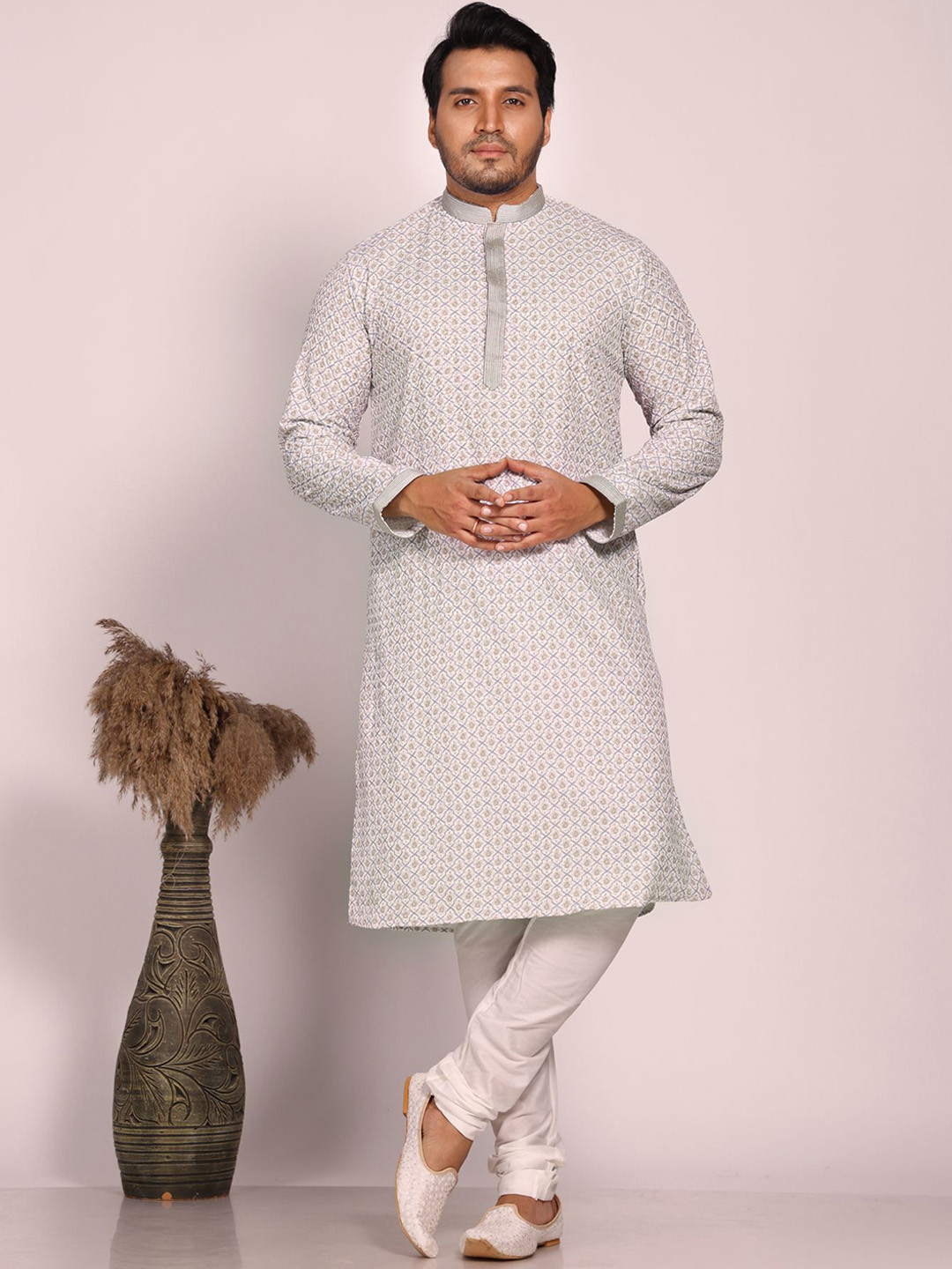 

KHAAS Woven Design Mandarin Collar Pure Cotton Straight Kurta, White