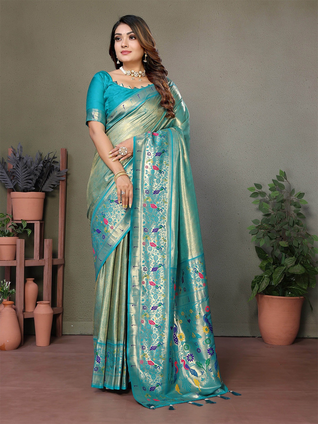 

Vintro Woven Design Zari Tissue Paithani Saree, Teal