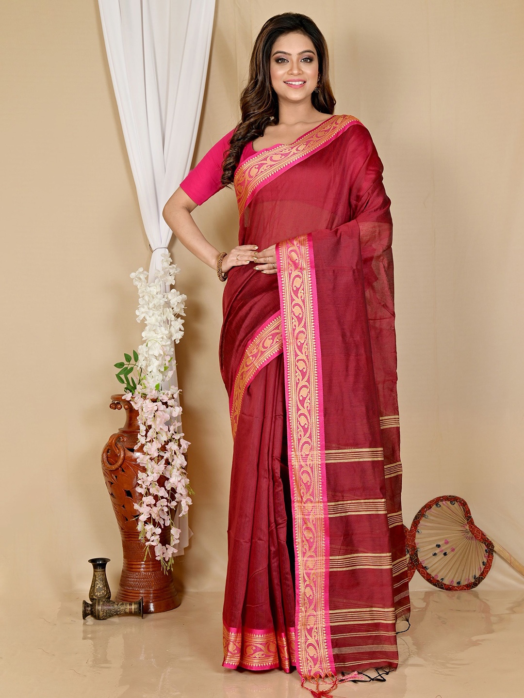 

DipDiya Zari Pure Cotton Taant Saree, Brown