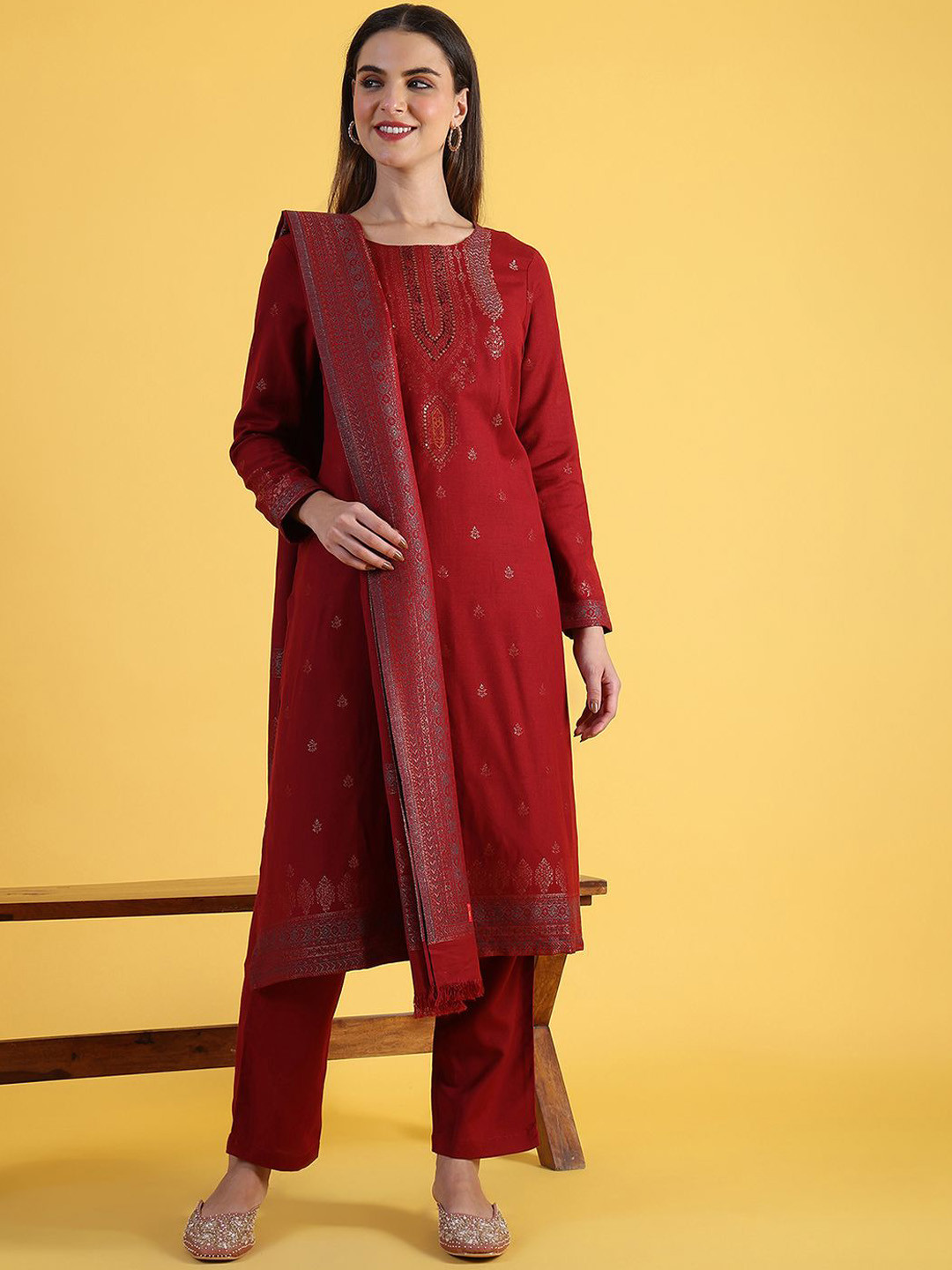 

W Red Floral Printed Round Neck Straight Kurta with Trousers & With Dupatta