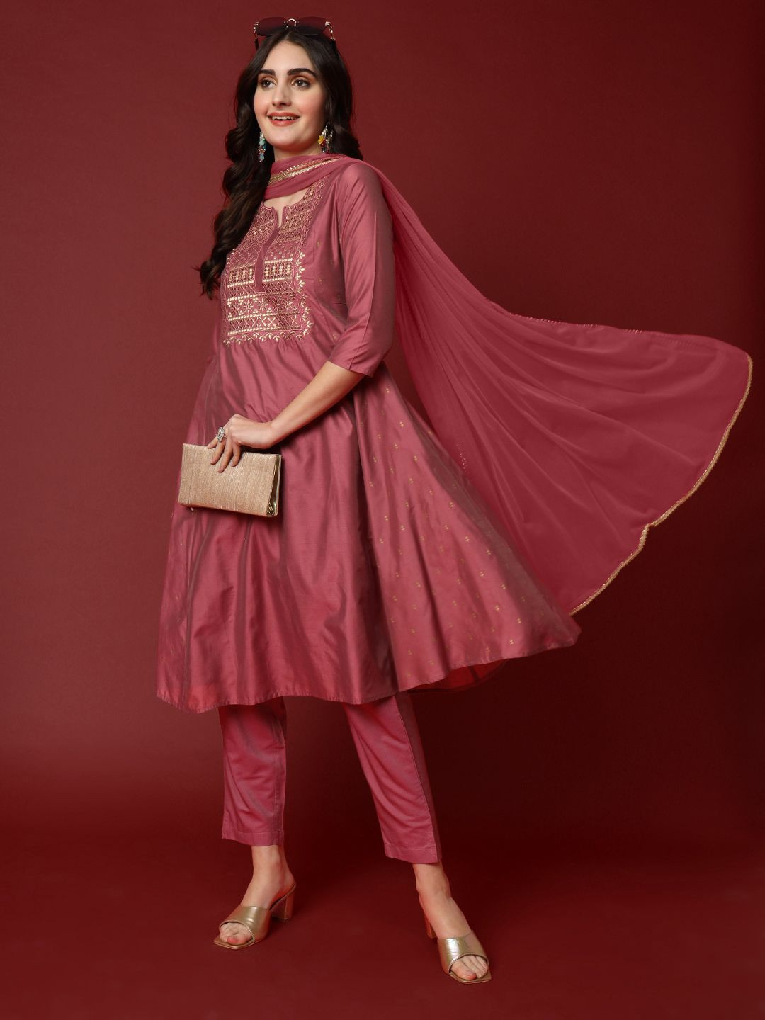 

Aspriya Floral Embroidered Panelled Chanderi Silk A-Line Kurta With Trousers & Dupatta, Rose gold
