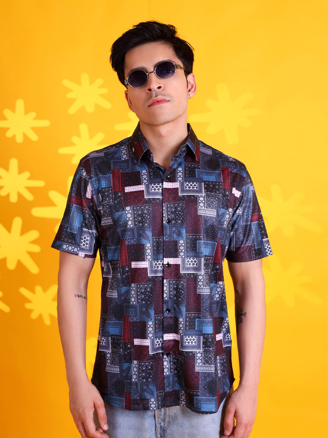 

Fesner Men Comfort Opaque Printed Casual Shirt, Multi