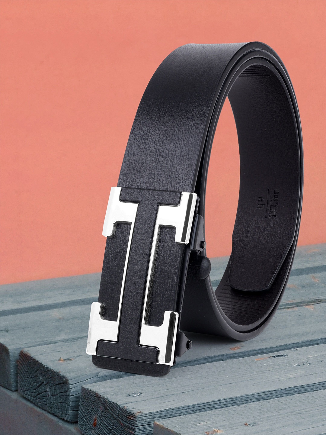 

Provogue Men Textured Belt, Black