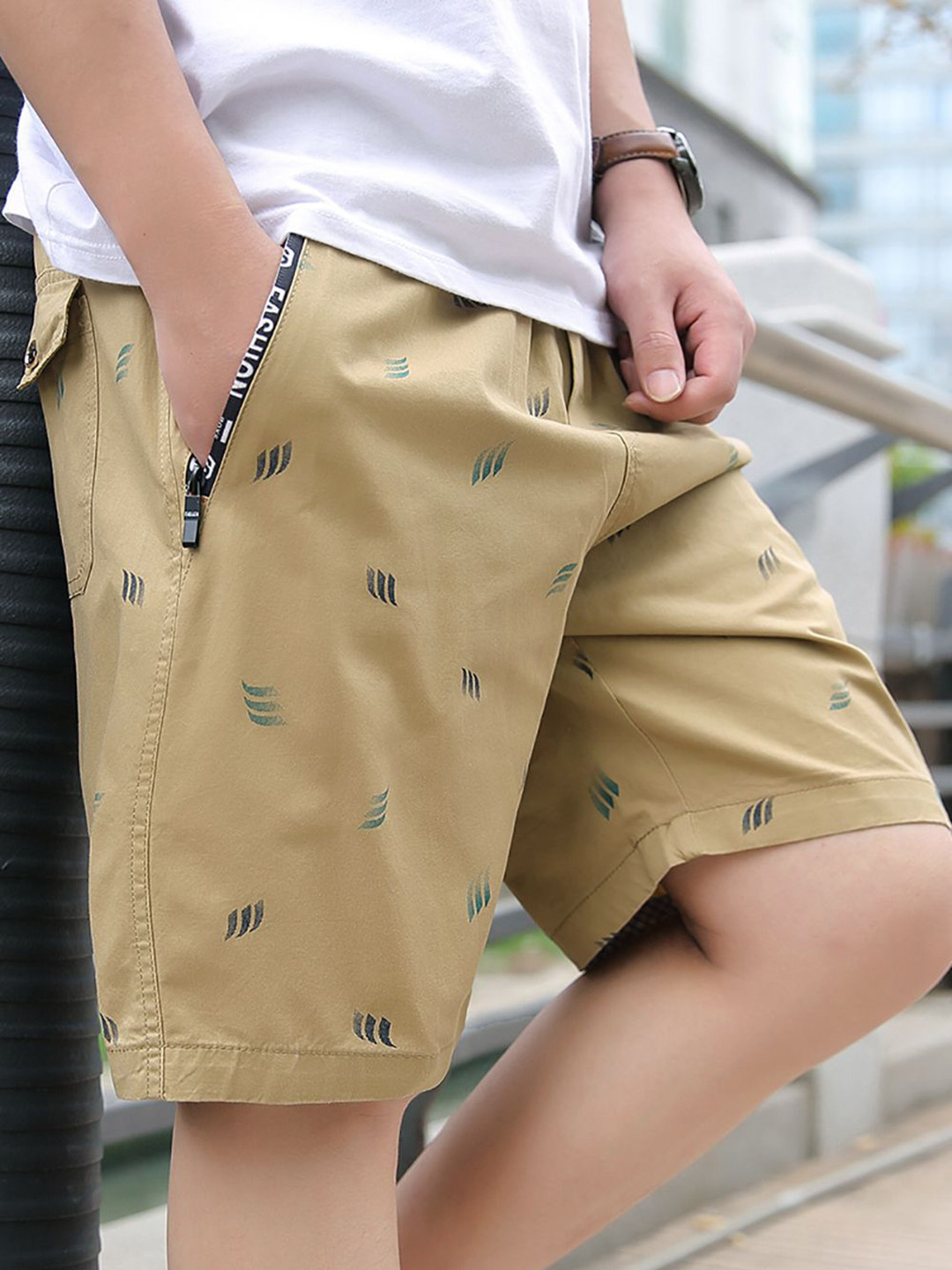 

StyleCast x Revolte Men Conversational Printed Shorts, Yellow
