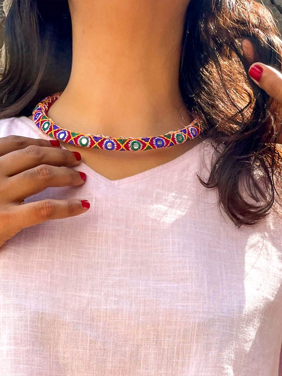 

Janpath Online Minimal Necklace, Red
