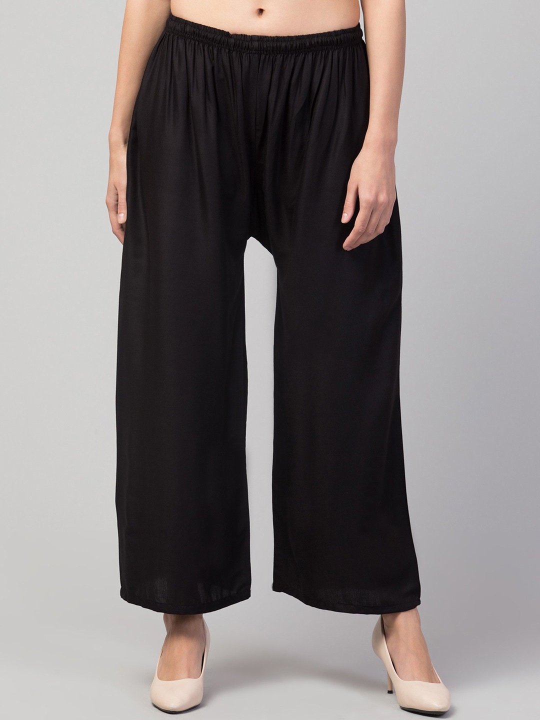 

STYLE PREZONE Women Relaxed Trousers, Black