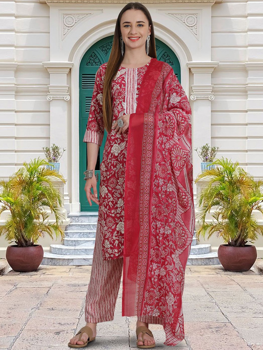 

Moda Rapido Floral Printed Round Neck Straight Kurta With Trouser And Dupatta, Red