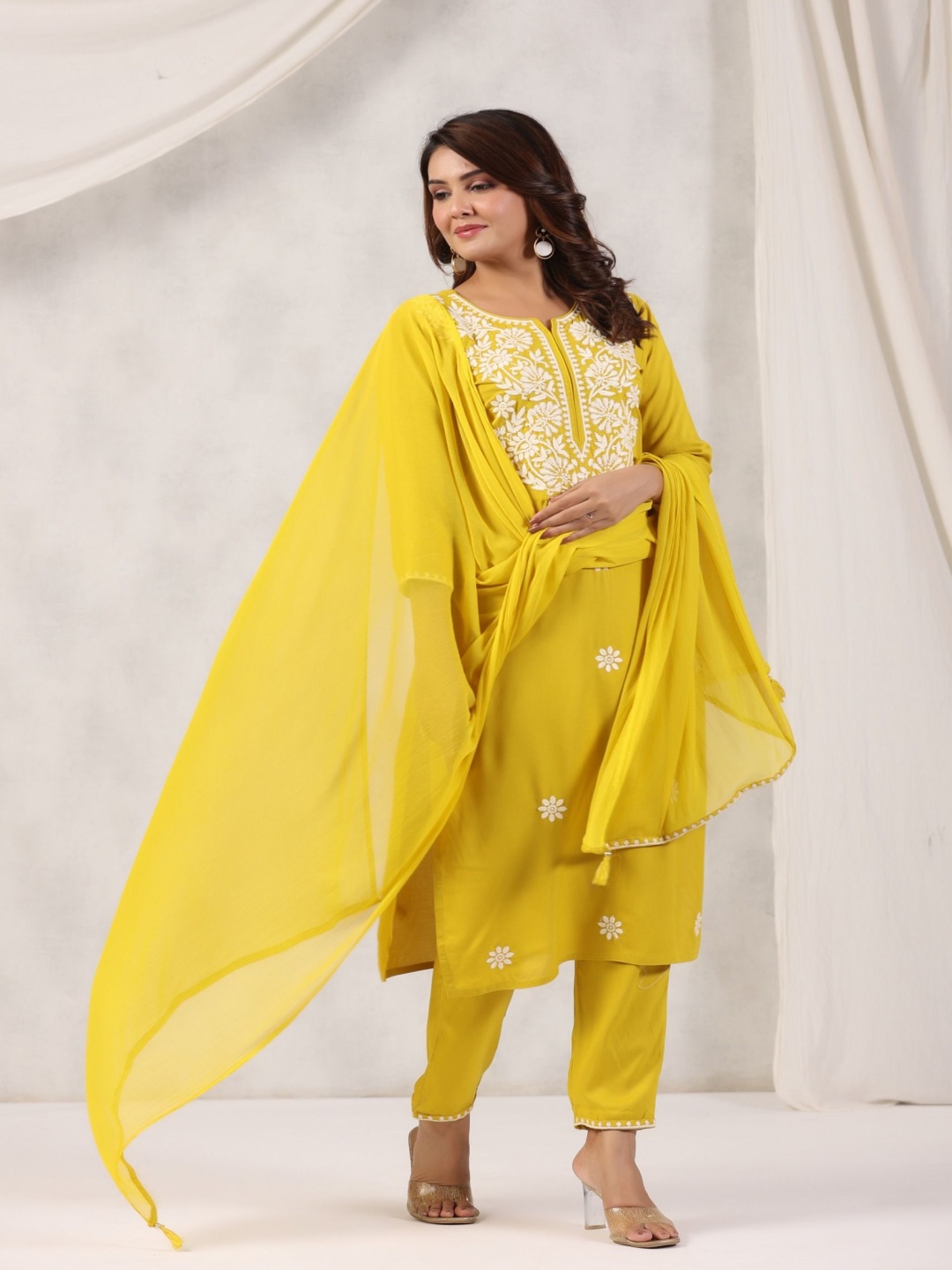 

INDYES Women Floral Embroidered Regular Chikankari Kurta with Palazzos & With Dupatta, Yellow