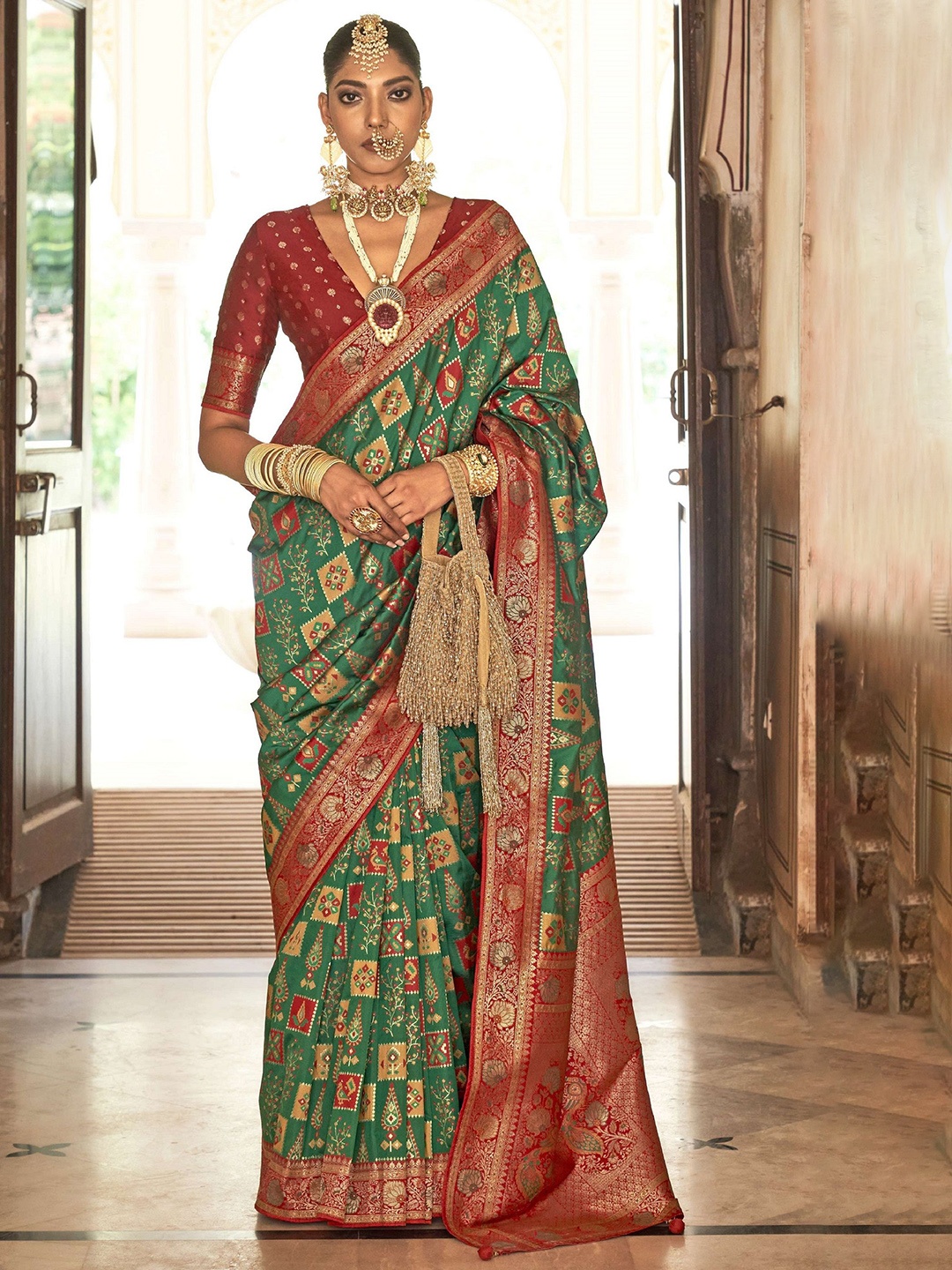 

MAHALASA Woven Design Zari Pure Silk Patola Saree, Green