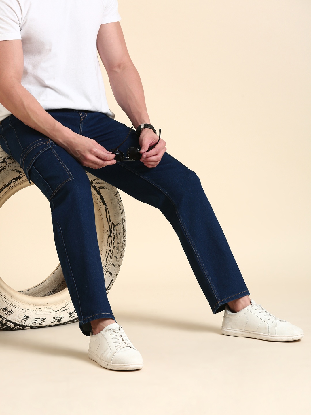 

Mast & Harbour Men Blue Straight Fit Clean Look Coloured Shade Stretchable Jeans
