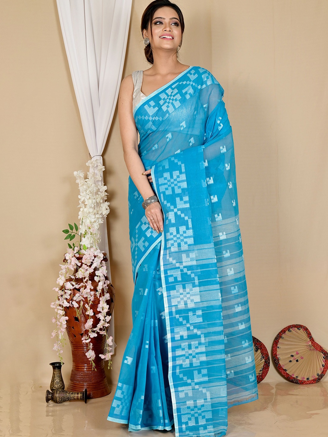 

PuJoy Woven Design Pure Cotton Taant Saree, Blue