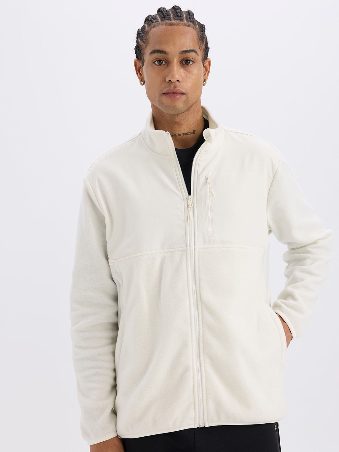 

DeFacto Men Mock Collar Sweatshirt, White