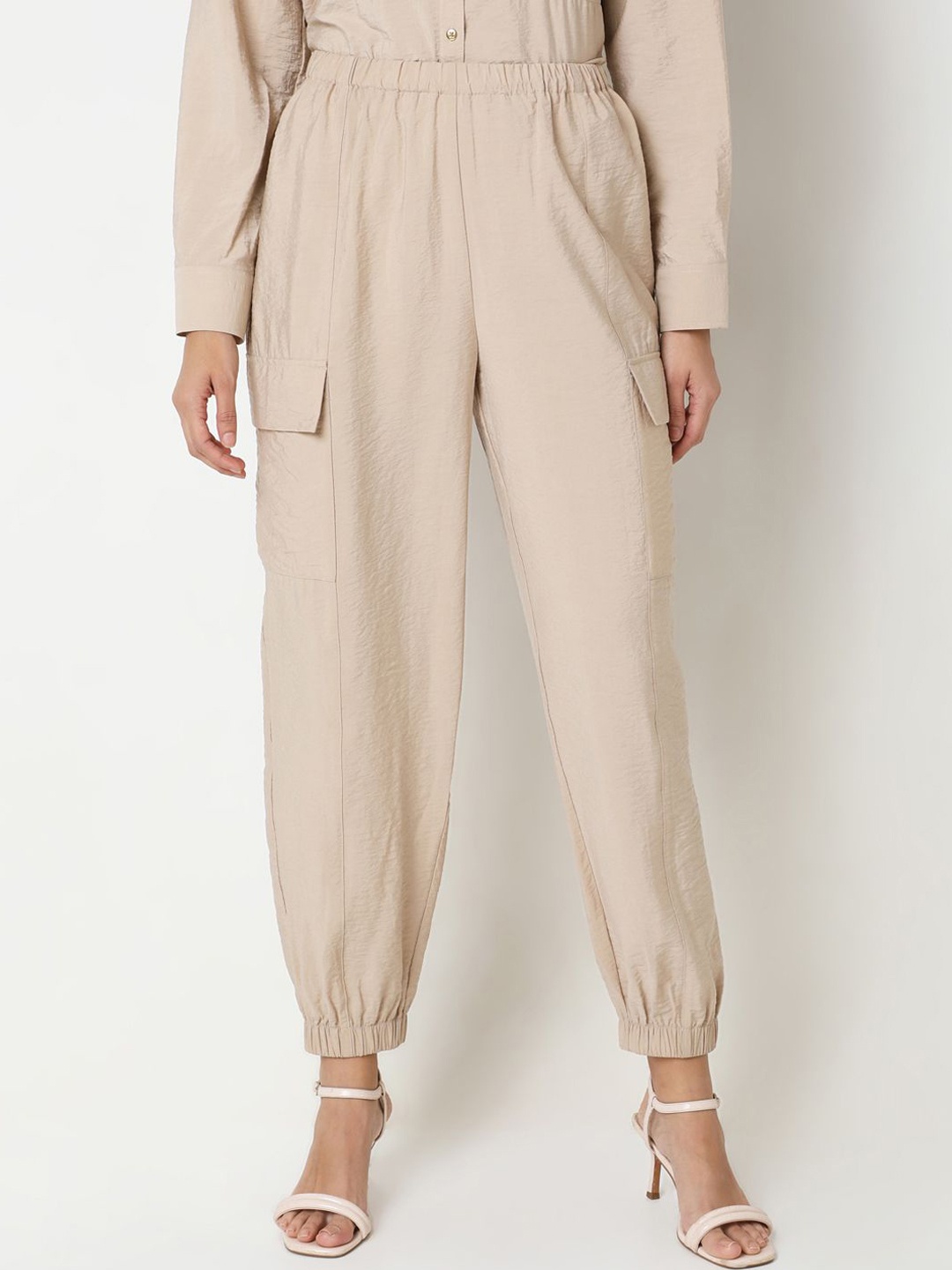 

Vero Moda Women Tapered Fit High-Rise Joggers Trousers, Beige