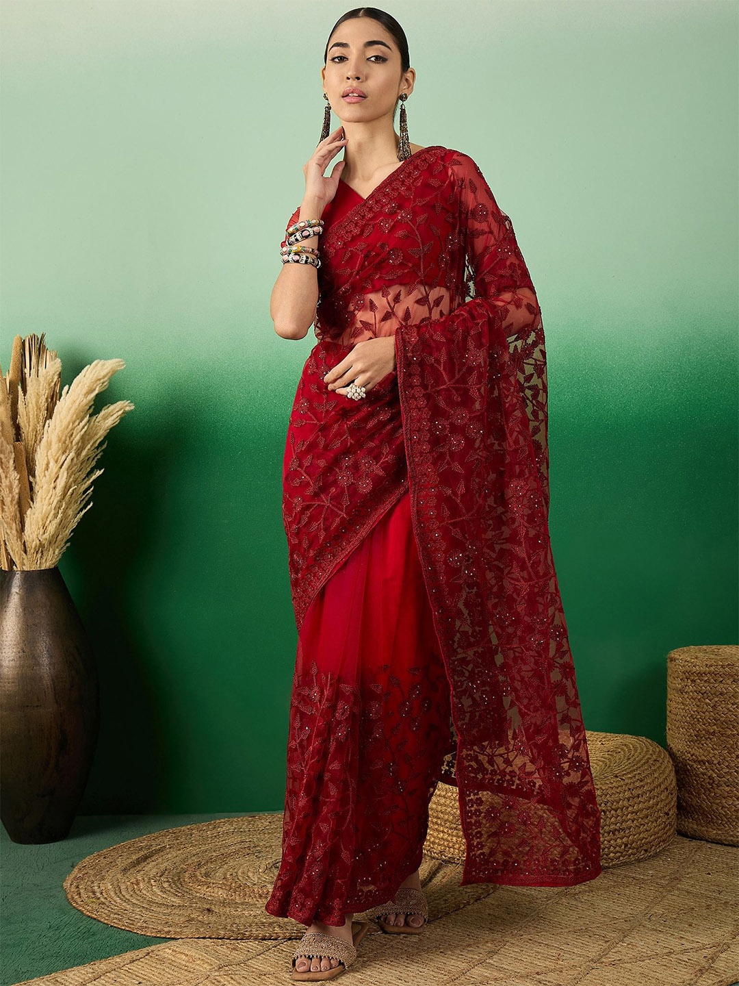 

DEVATITHI Embellished Embroidered Maroon Net Saree