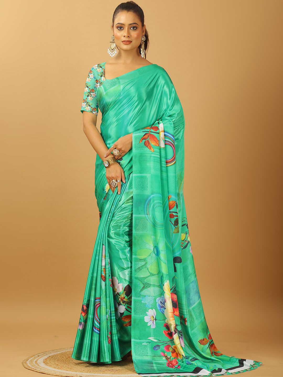 

A.V.M. SILK MILLS Floral Printed Pure Crepe Saree, Green