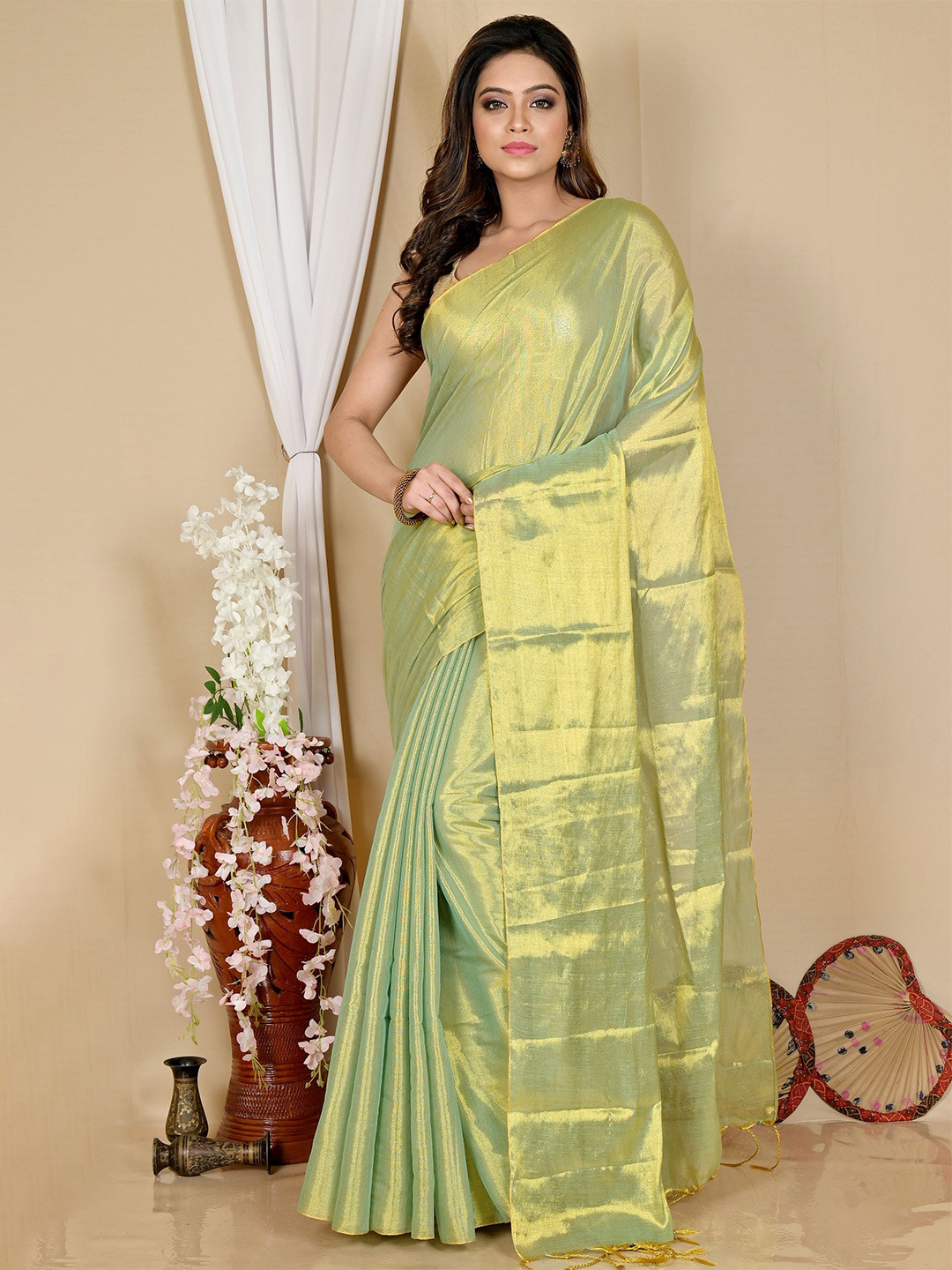 

DipDiya Pure Cotton Taant Saree, Green