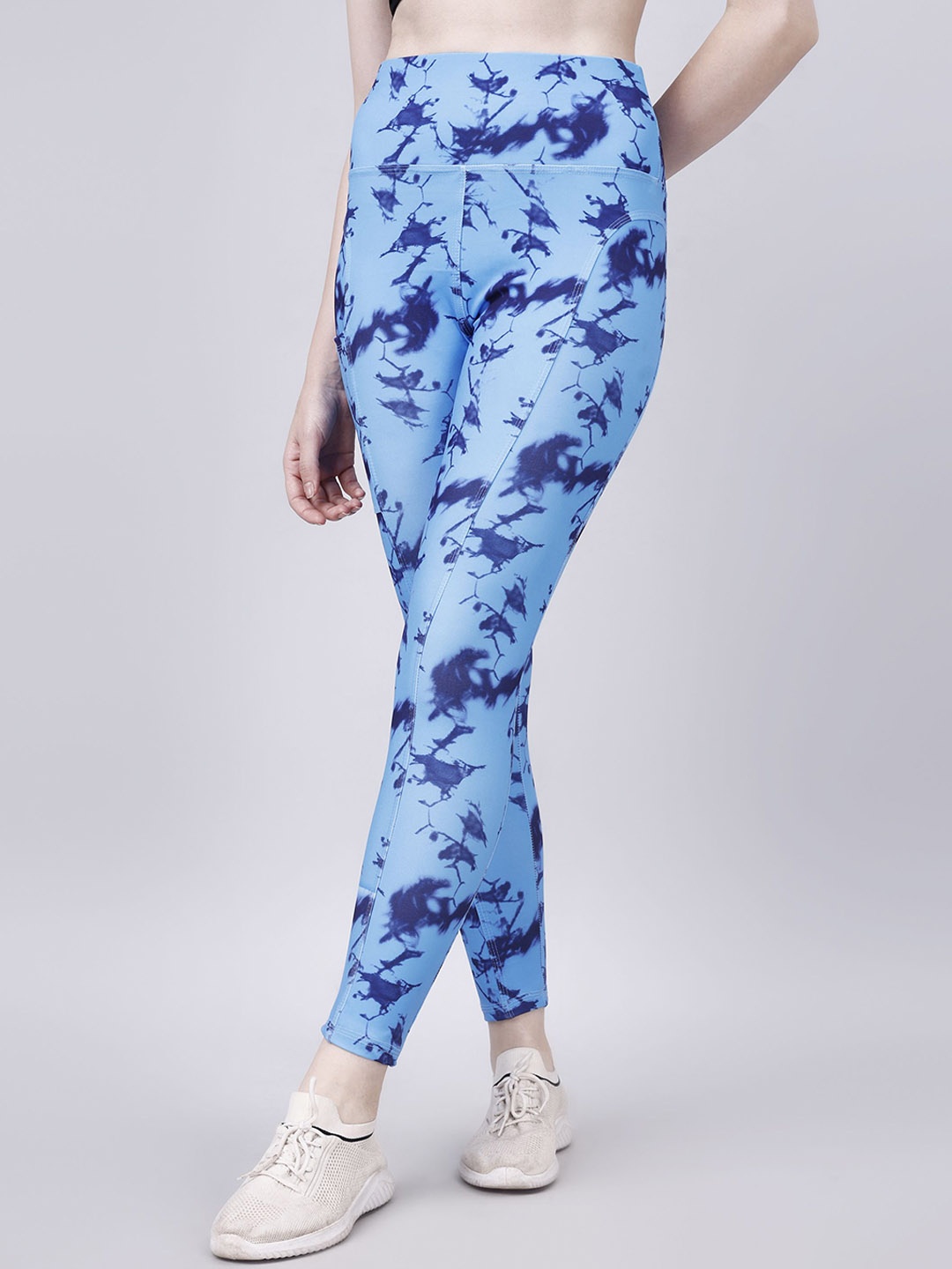 

POOJARAN SAREE Printed High Rise Tights, Blue