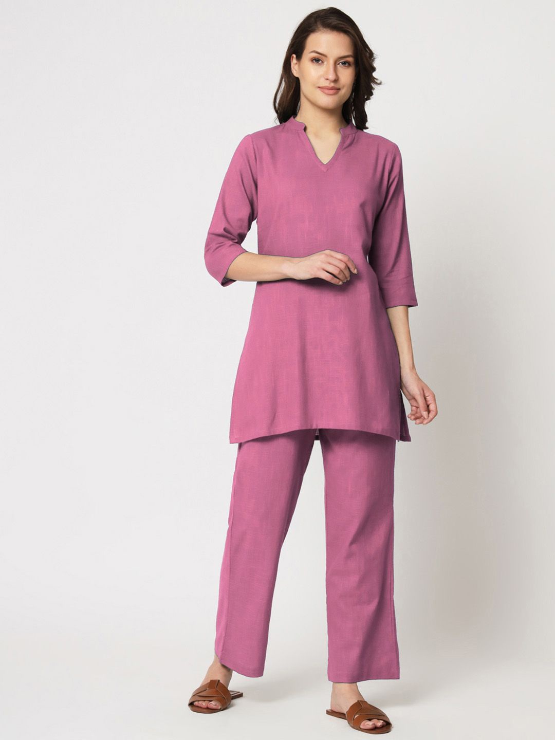 

Thevasa Wings Of Love Mandarin Collar Pure Cotton Midlength Tunic With Trousers, Pink
