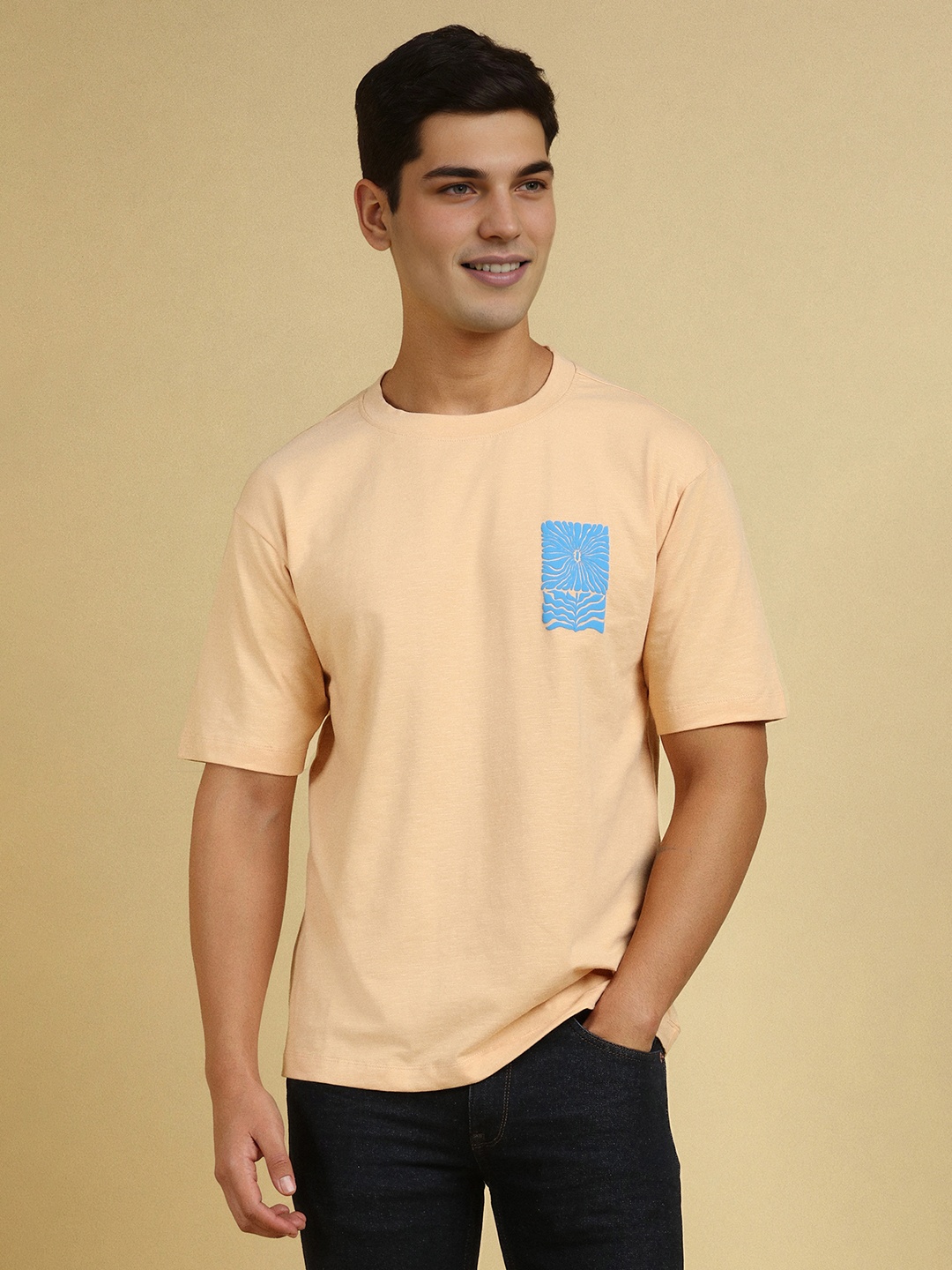 

Allen Solly Men Solid Round Neck Cotton T-shirt, Beige