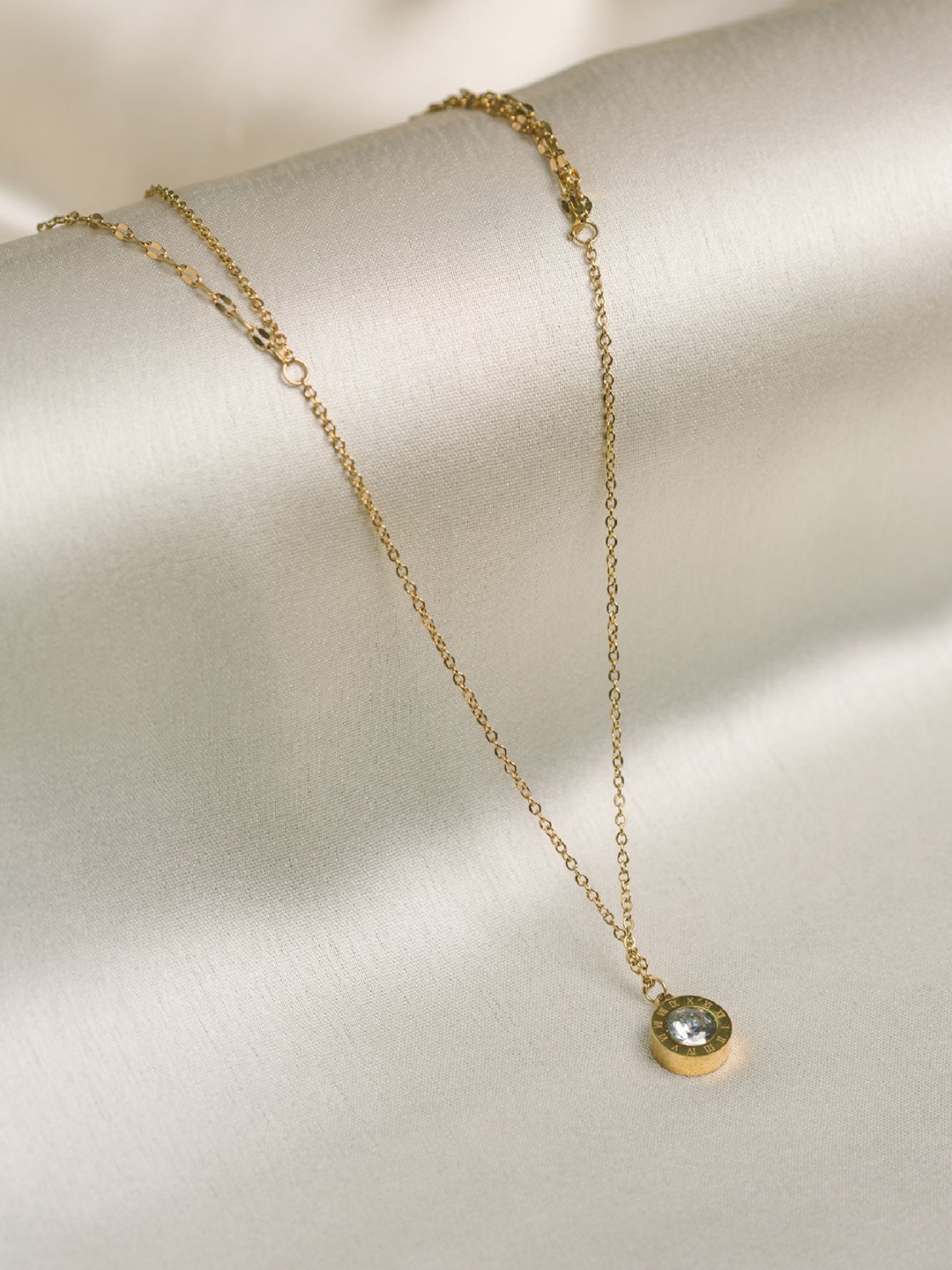 

ARTKLIM Stainless Steel Artificial Stones Studded Roman Numerals Circular Shaped Necklace, Gold
