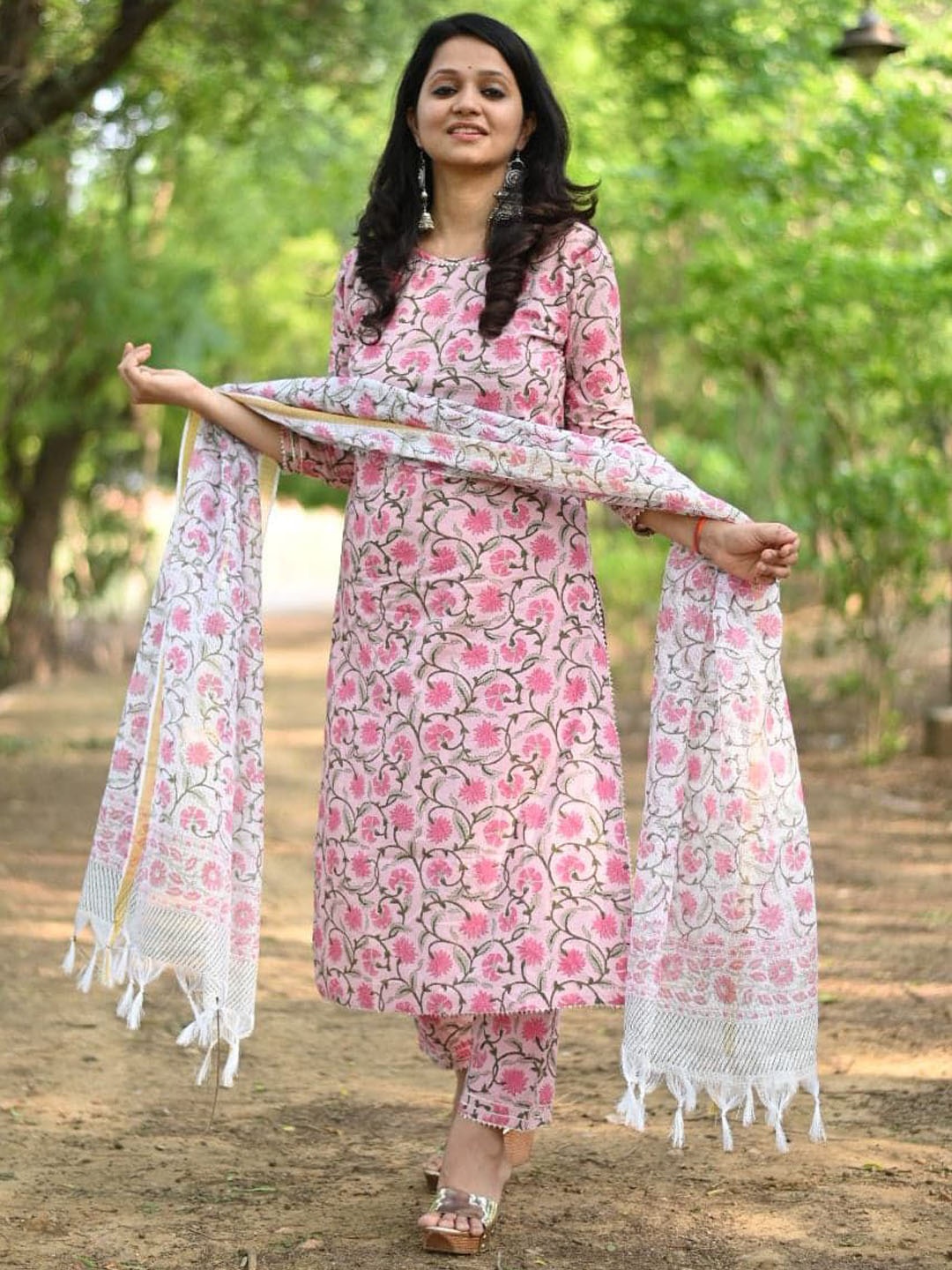 

Dholkee Floral Printed Pure Cotton Straight Kurta with Trouser & Dupatta, Pink