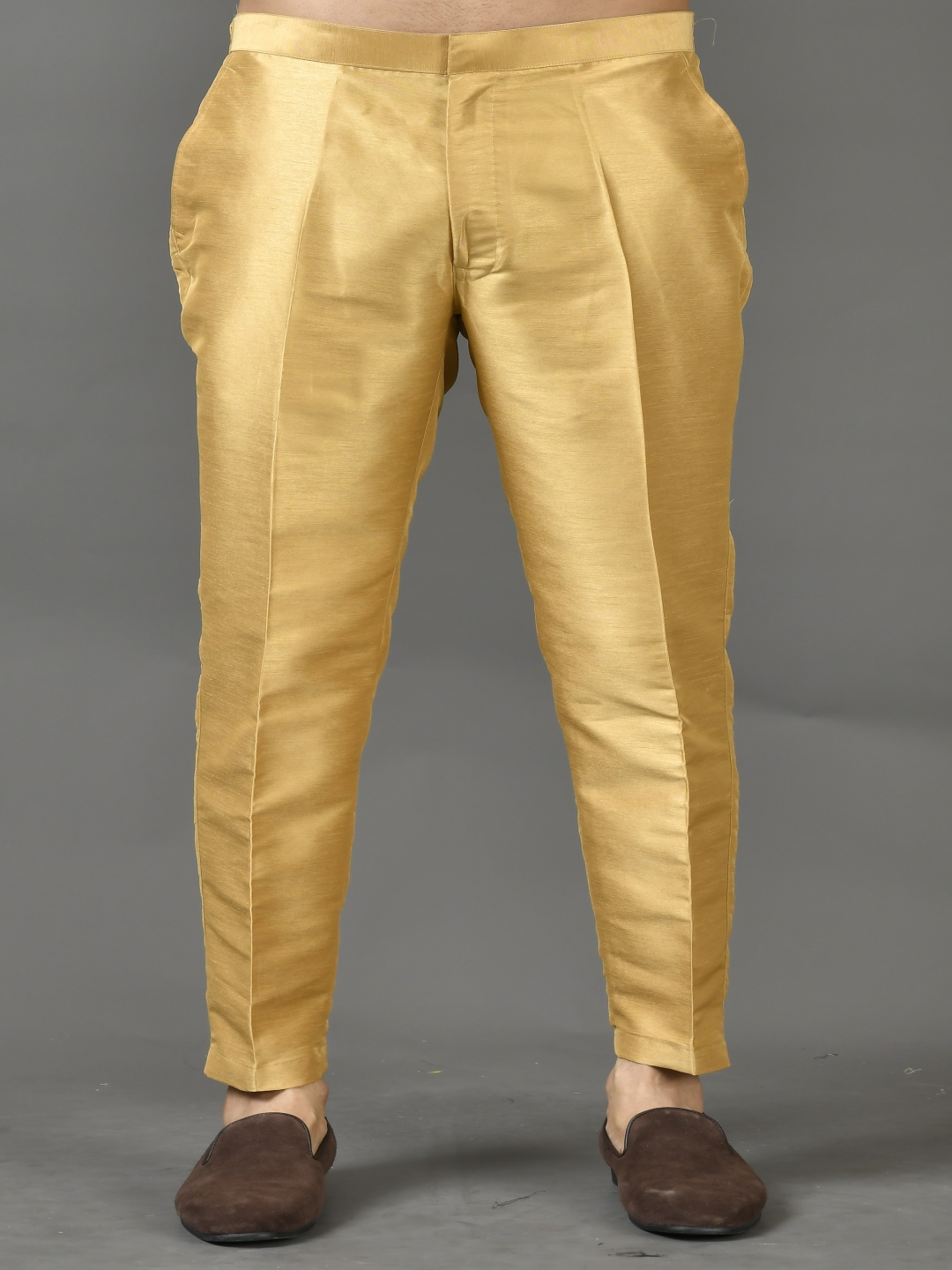 

Sayisha Men Comfort Low-Rise Pleated Trousers, Gold