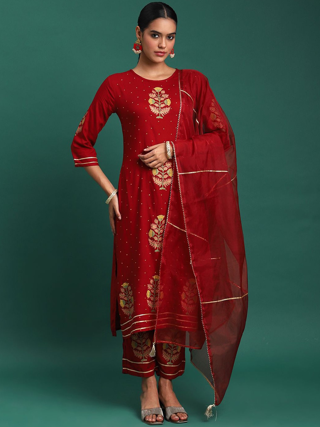 

Sangria Red Floral Printed Sequinned Straight Kurta With Trousers And Dupatta