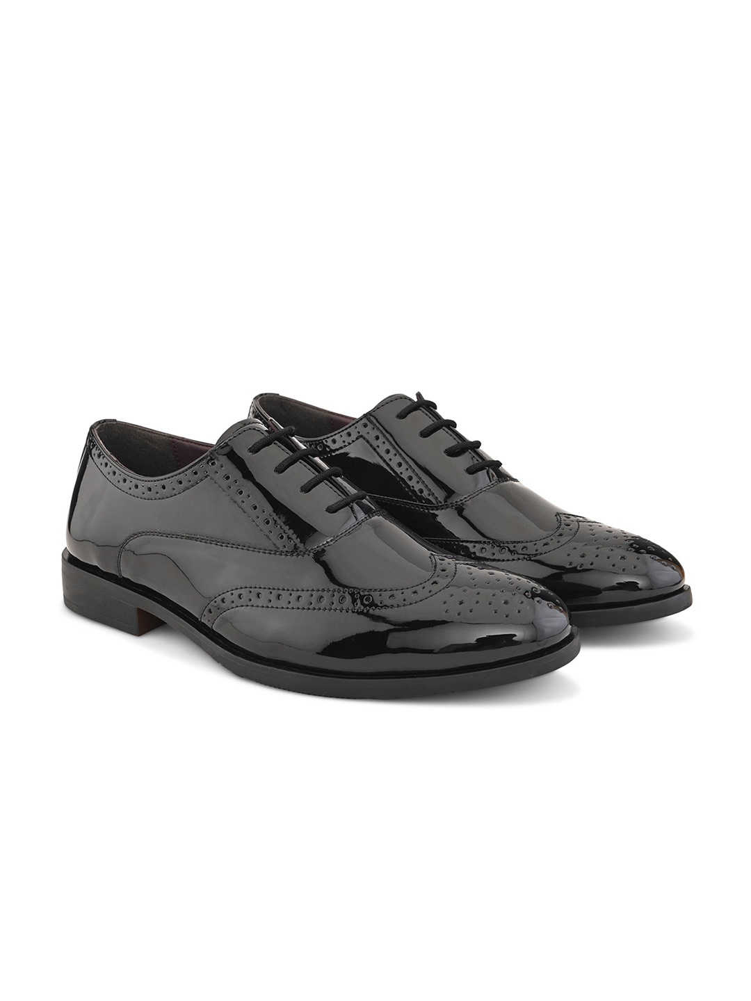 

House of Pataudi Men Textured Lace Up Formal Oxfords, Black