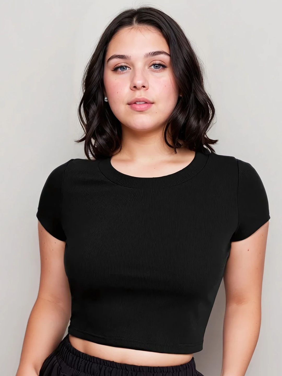 

The Roadster Lifestyle Co. Women Round Neck Fitted Crop Top, Black